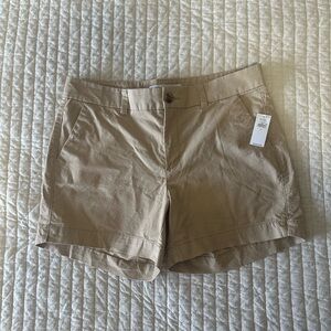 Old Navy size 8 Khaki Women's Shorts NWT